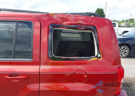 2009 Jeep Patriot Sport from USA, damaged, VIN 1J4FT28A99D240366